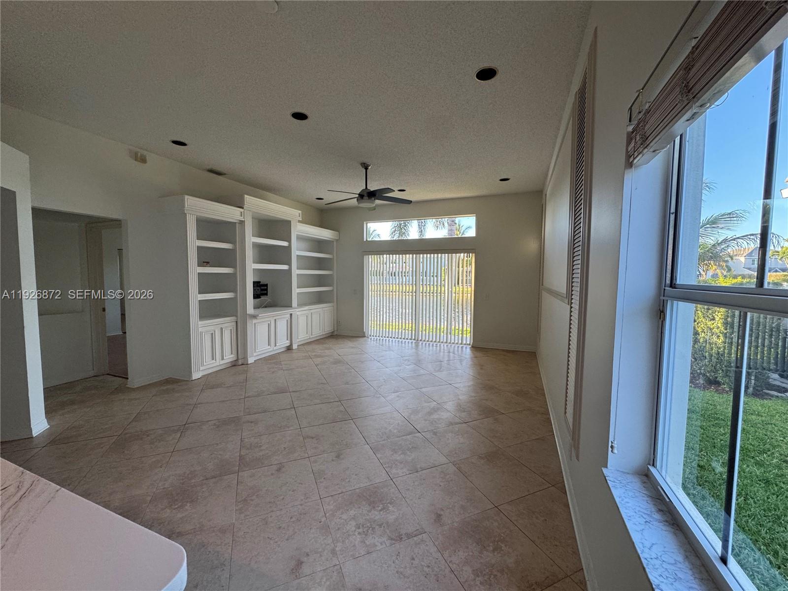 THE MEADOWS - Residential Lease