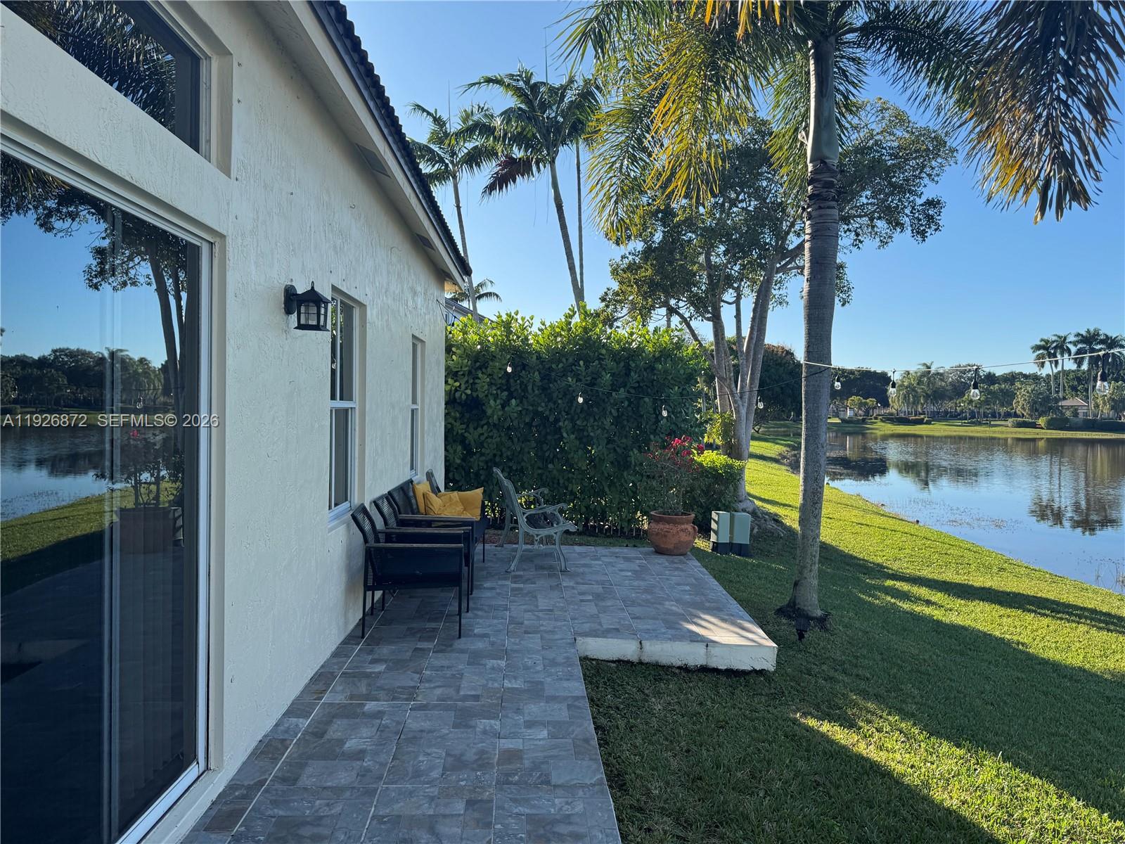 THE MEADOWS - Residential Lease