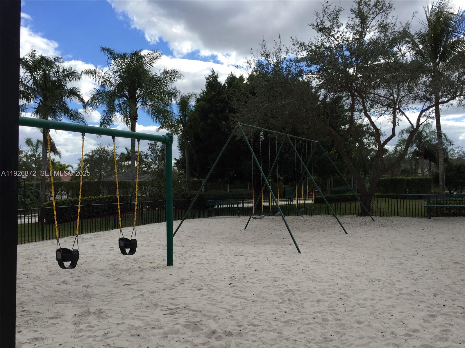 THE MEADOWS - Residential Lease