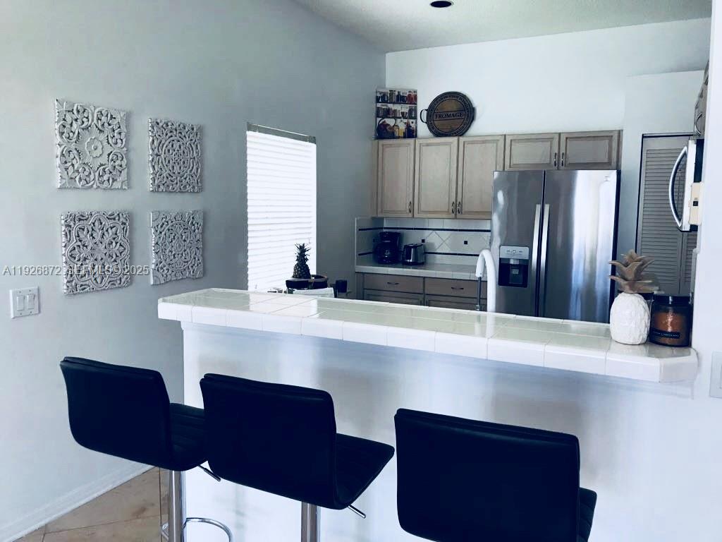 THE MEADOWS - Residential Lease