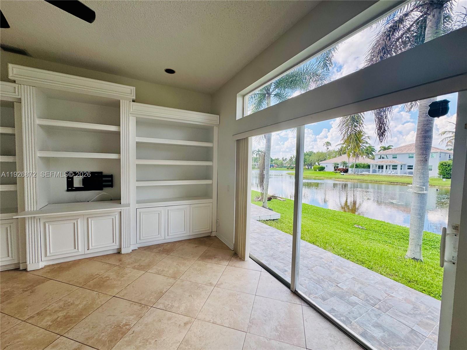 THE MEADOWS - Residential Lease