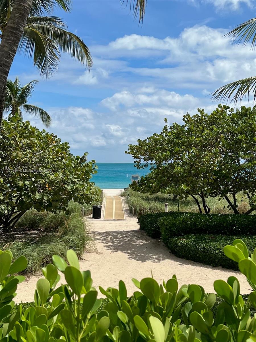 THE PLAZA OF BAL HARBOUR - Residential Lease