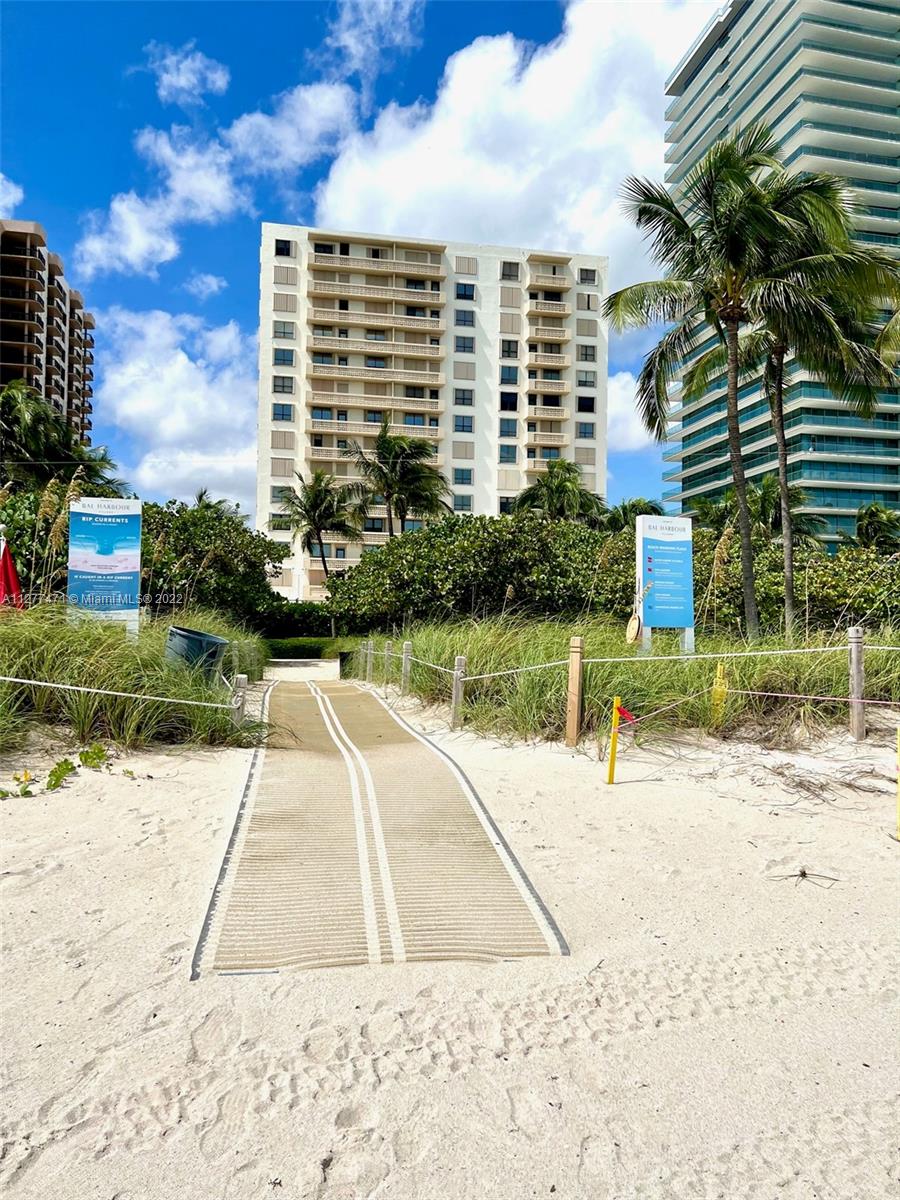 THE PLAZA OF BAL HARBOUR - Residential Lease