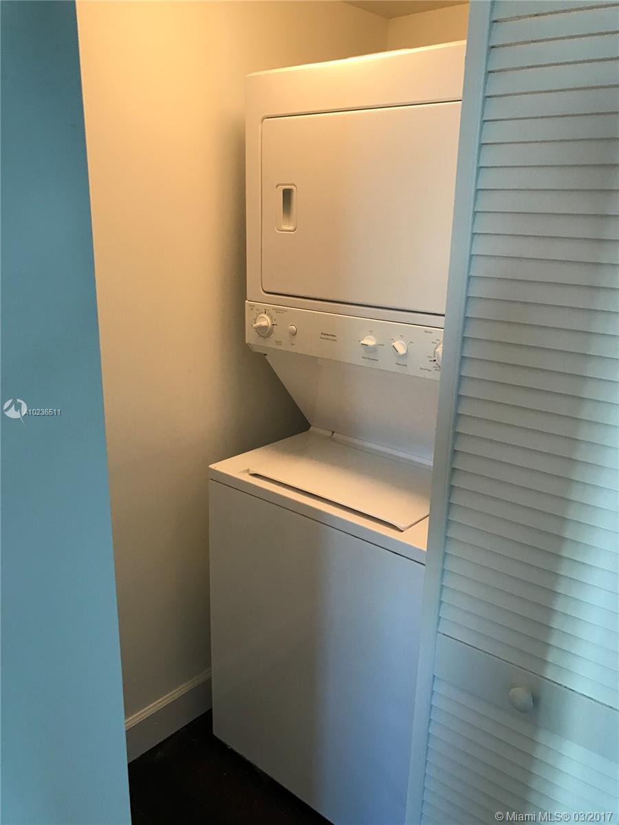 BRICKELL ON THE RIVER N T - Residential Lease