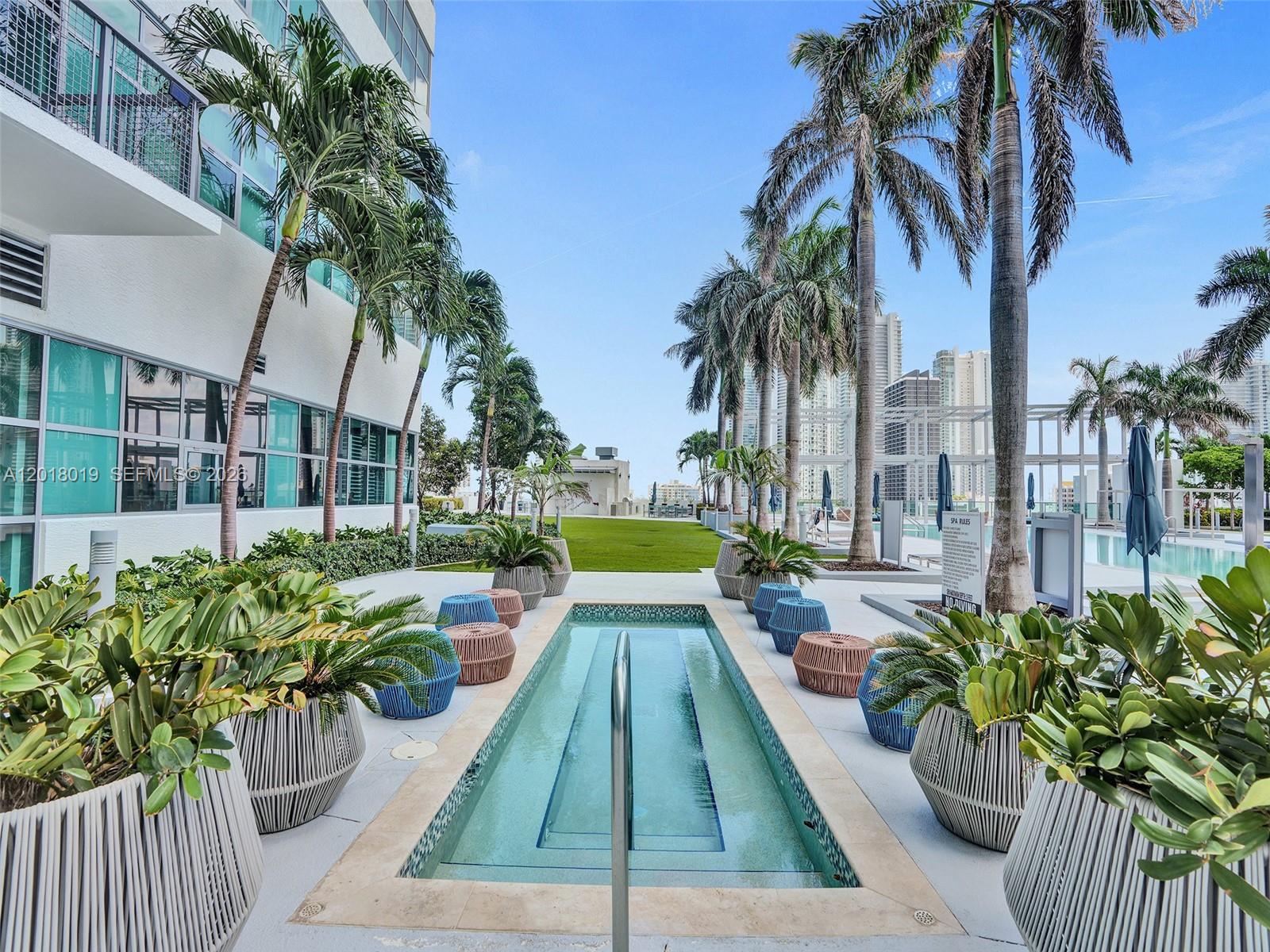 FOUR MIDTOWN MIAMI CONDO - Residential