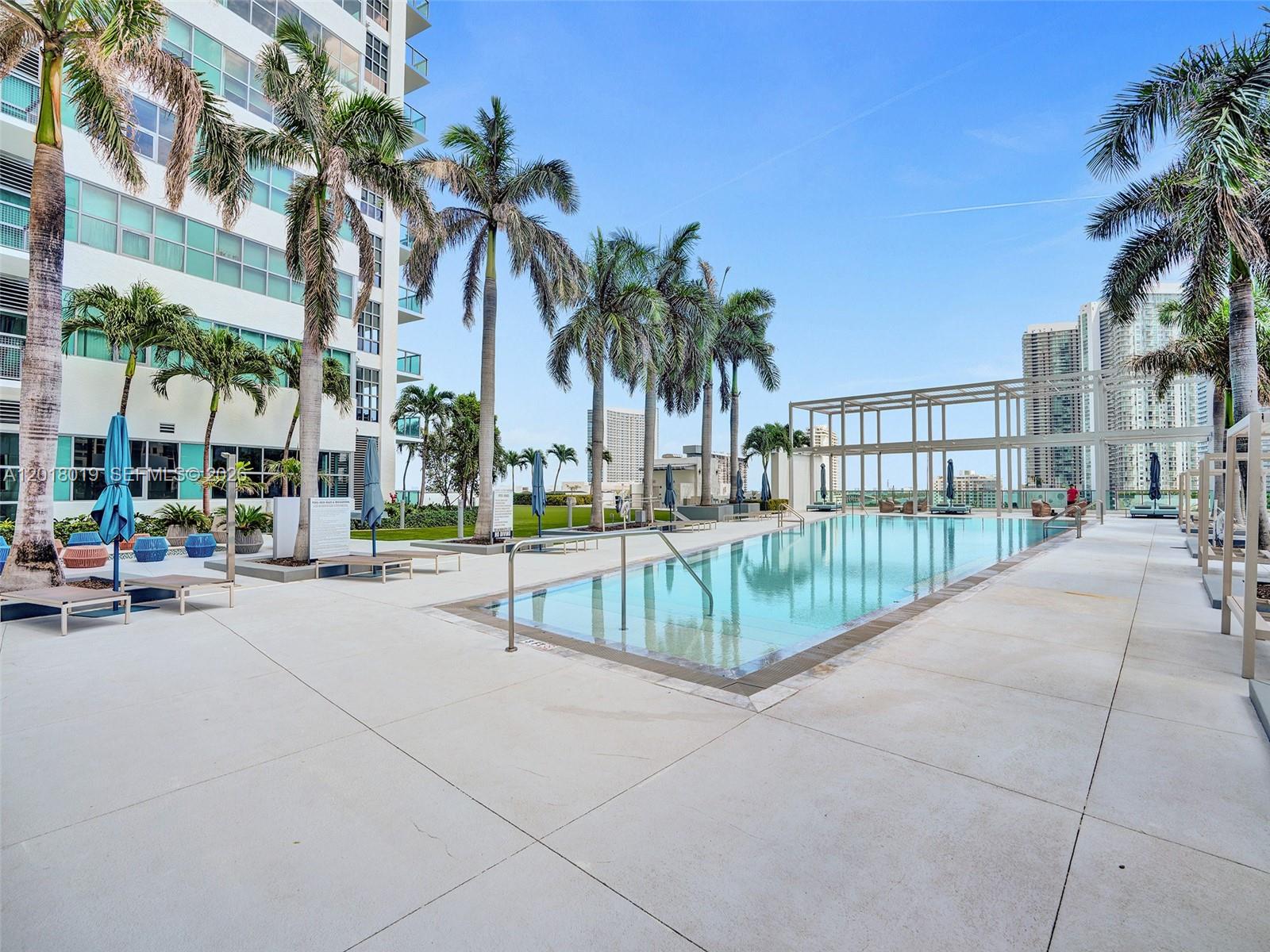 FOUR MIDTOWN MIAMI CONDO - Residential
