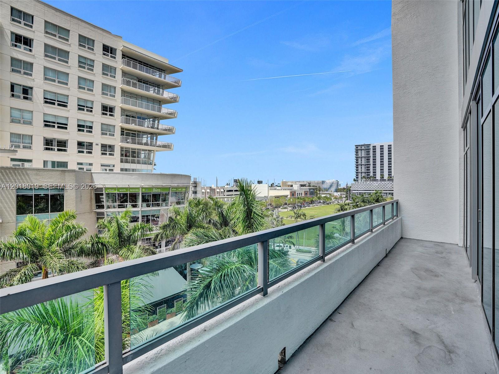 3301 NE 1st Ave M0503
