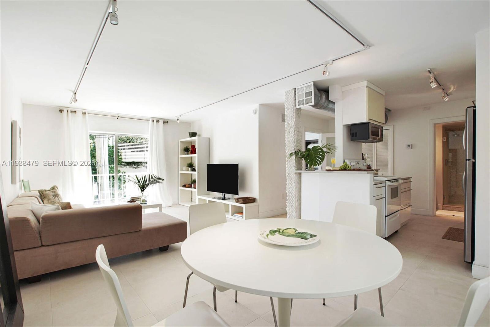 LASER CONDO - Residential