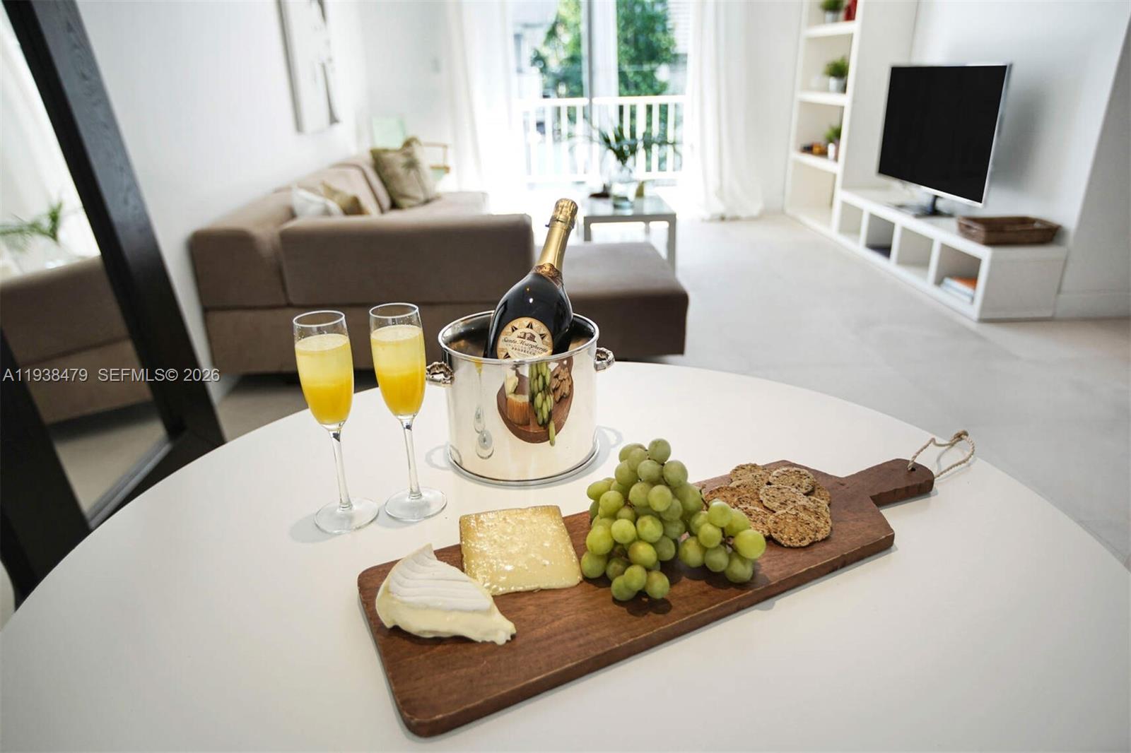 LASER CONDO - Residential