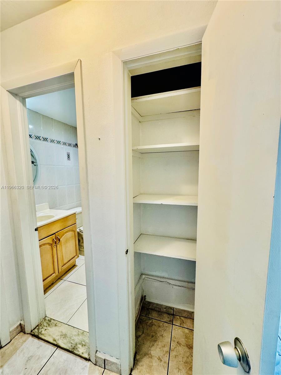 EASTERN SHORES PALO ALTO - Residential