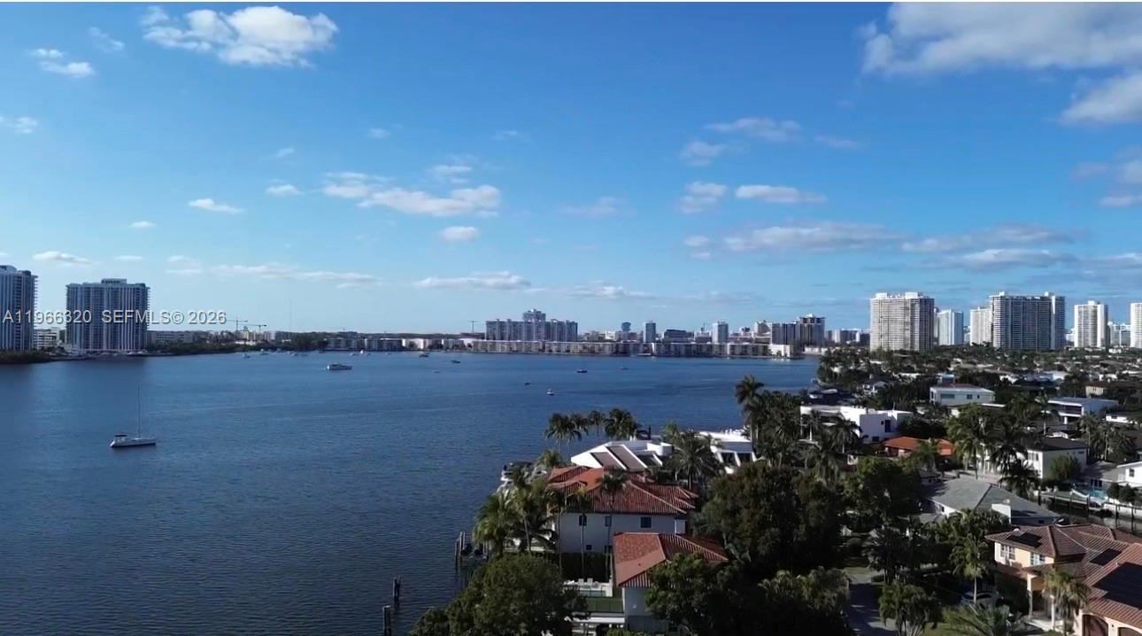 EASTERN SHORES PALO ALTO - Residential