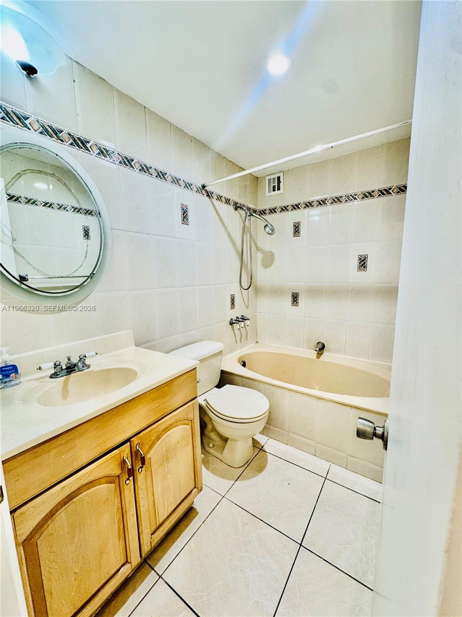 EASTERN SHORES PALO ALTO - Residential