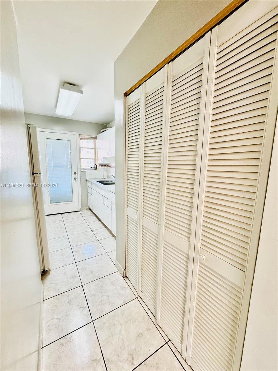 EASTERN SHORES PALO ALTO - Residential