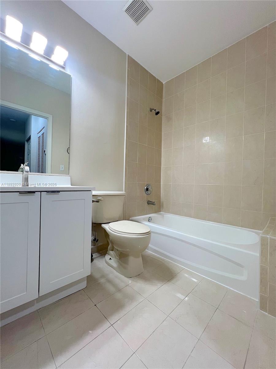 CARIBBEAN ISLES VILLAS CO - Residential Lease