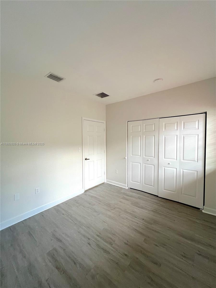 CARIBBEAN ISLES VILLAS CO - Residential Lease