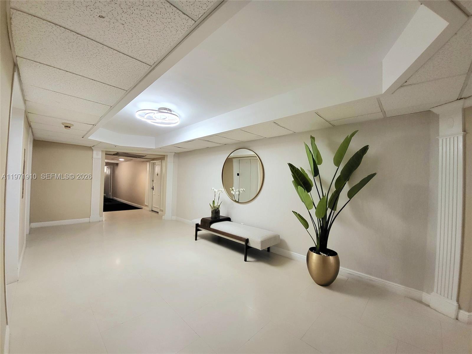 5600 CONDO - Residential