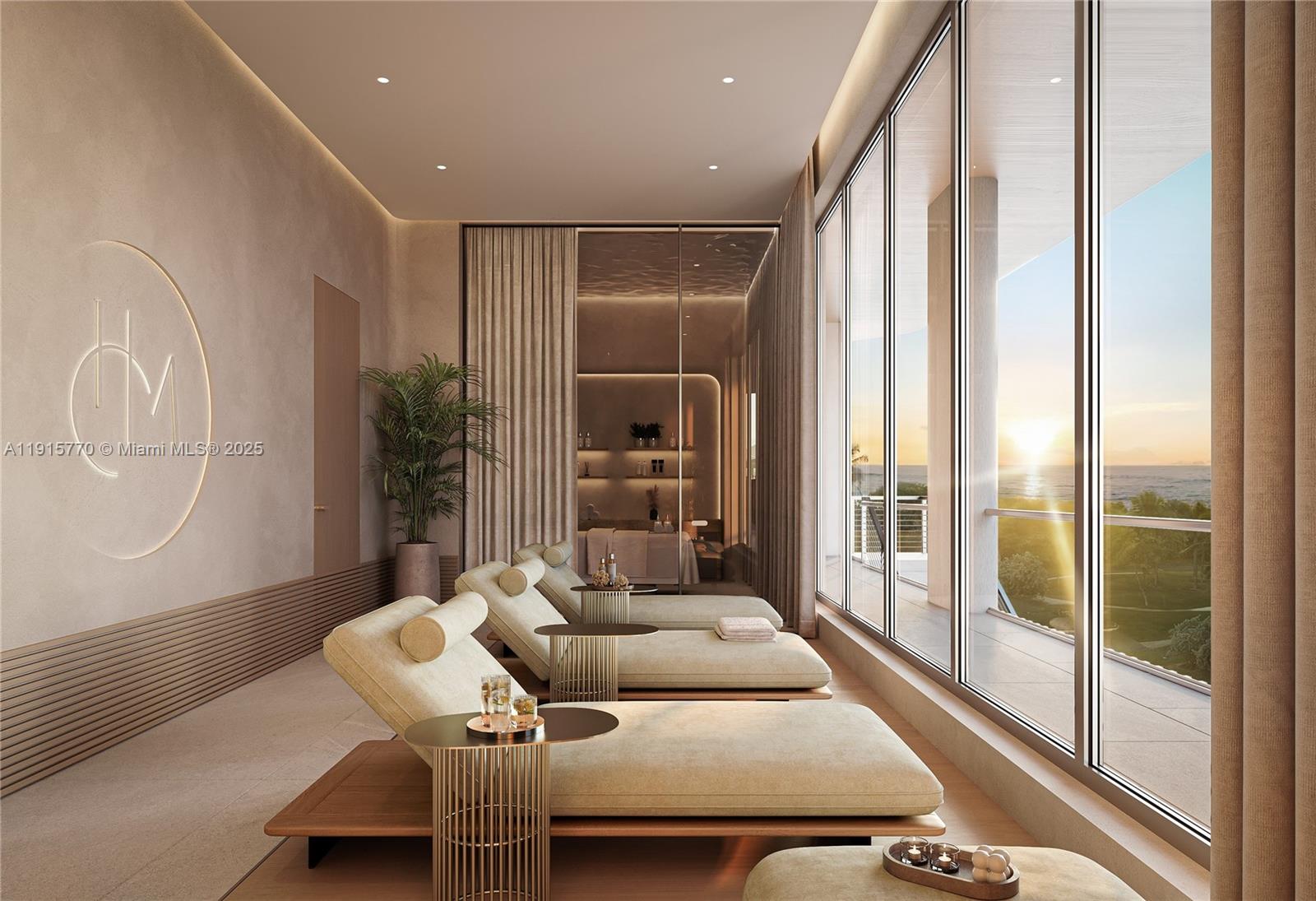 HOLLYWOOD BEACH - Residential