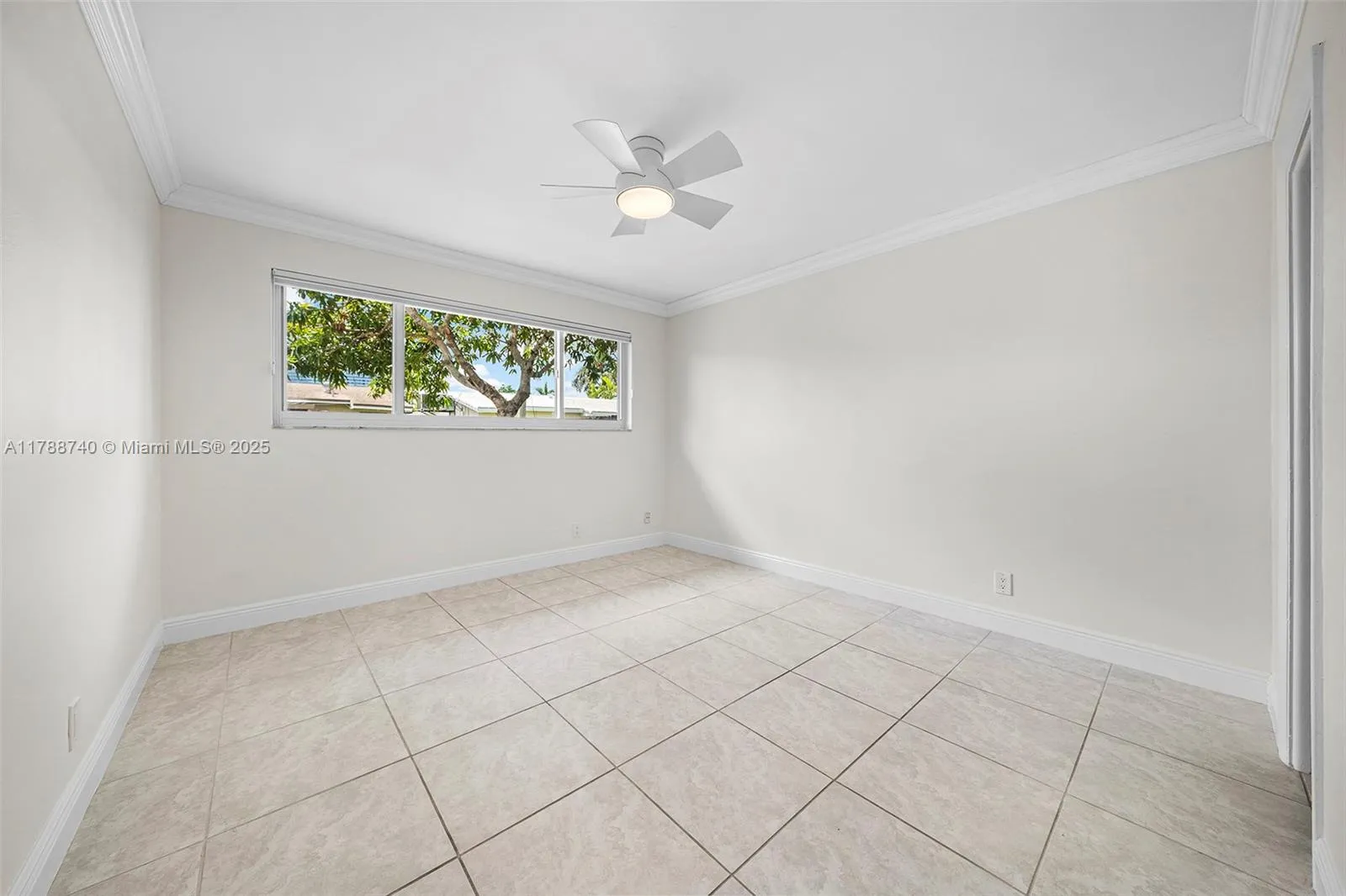 Hallandale Beach, Florida 33009, United States, 2 Bedrooms Bedrooms, ,2 BathroomsBathrooms,Residential,Active,113695