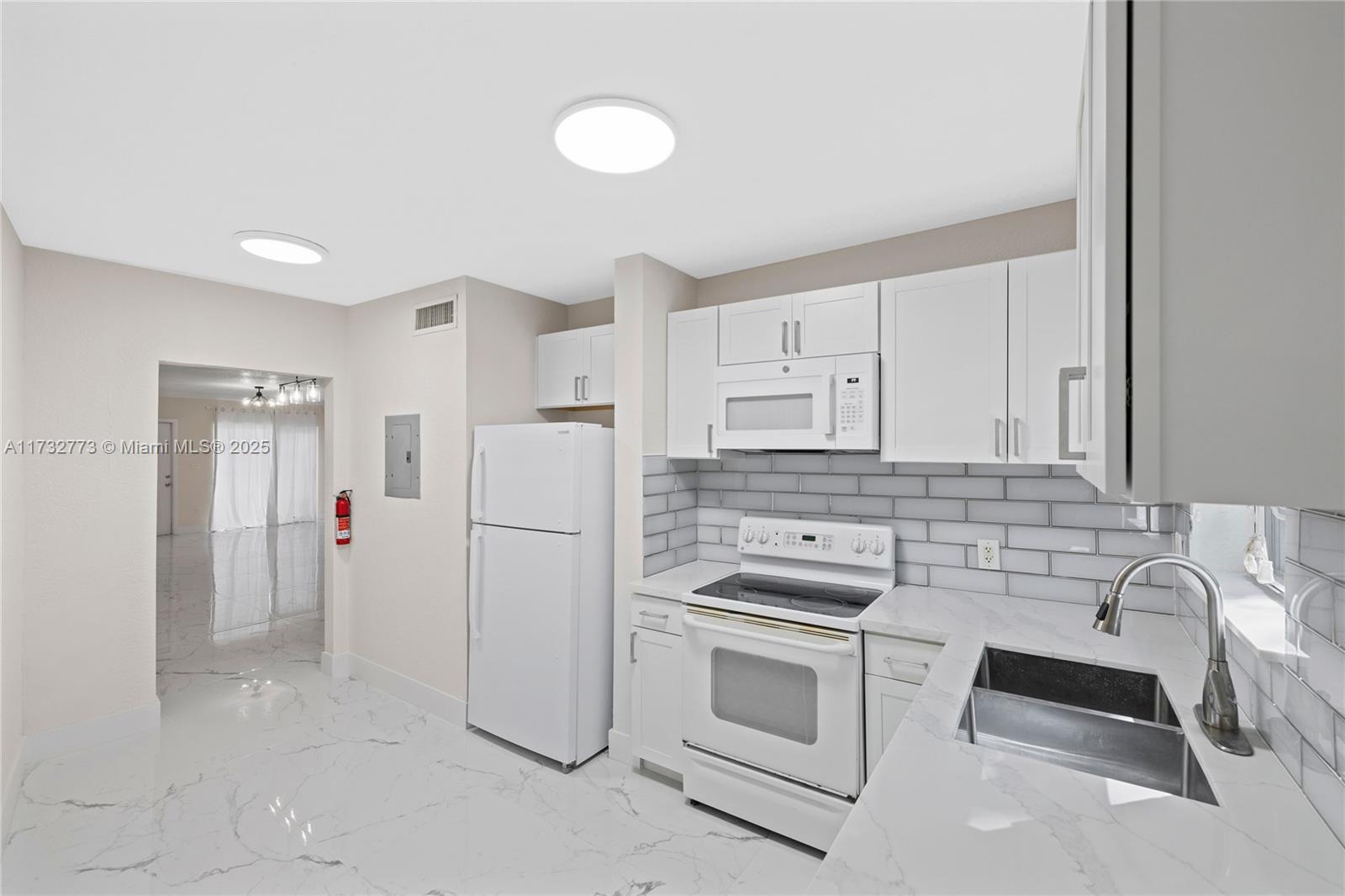 Rental Property at 1152 99th St 8, Bay Harbor Islands, Miami-Dade County, Florida - Bedrooms: 3 
Bathrooms: 2  - $3,700 MO.