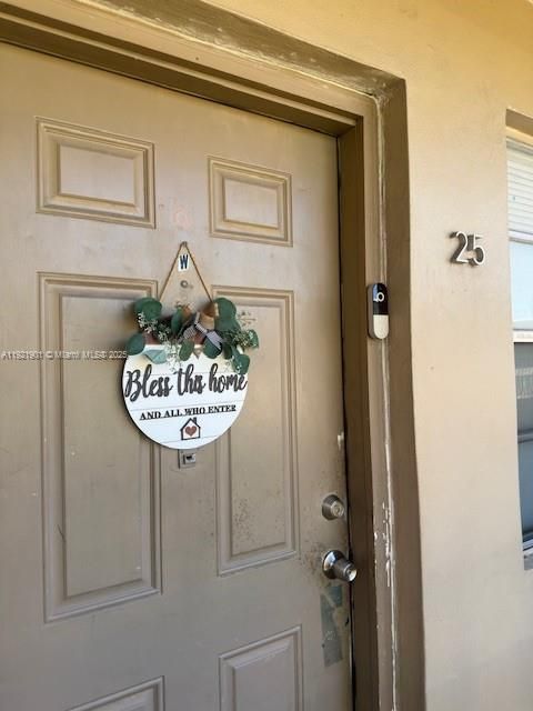 1350 NE 119th St 1350-25 Miami FL 33161