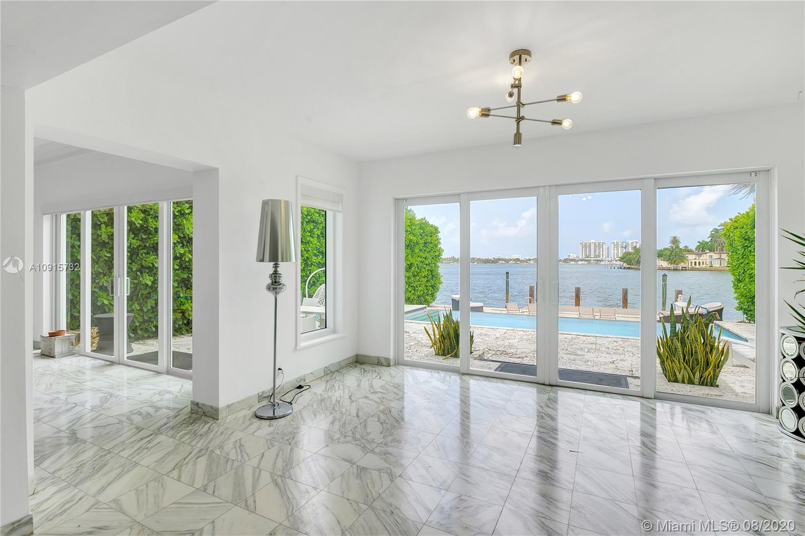 DI LIDO ISLAND - Residential