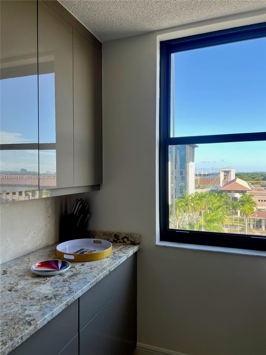 TOWER CONDO AT CITYPLACE - Residential Lease