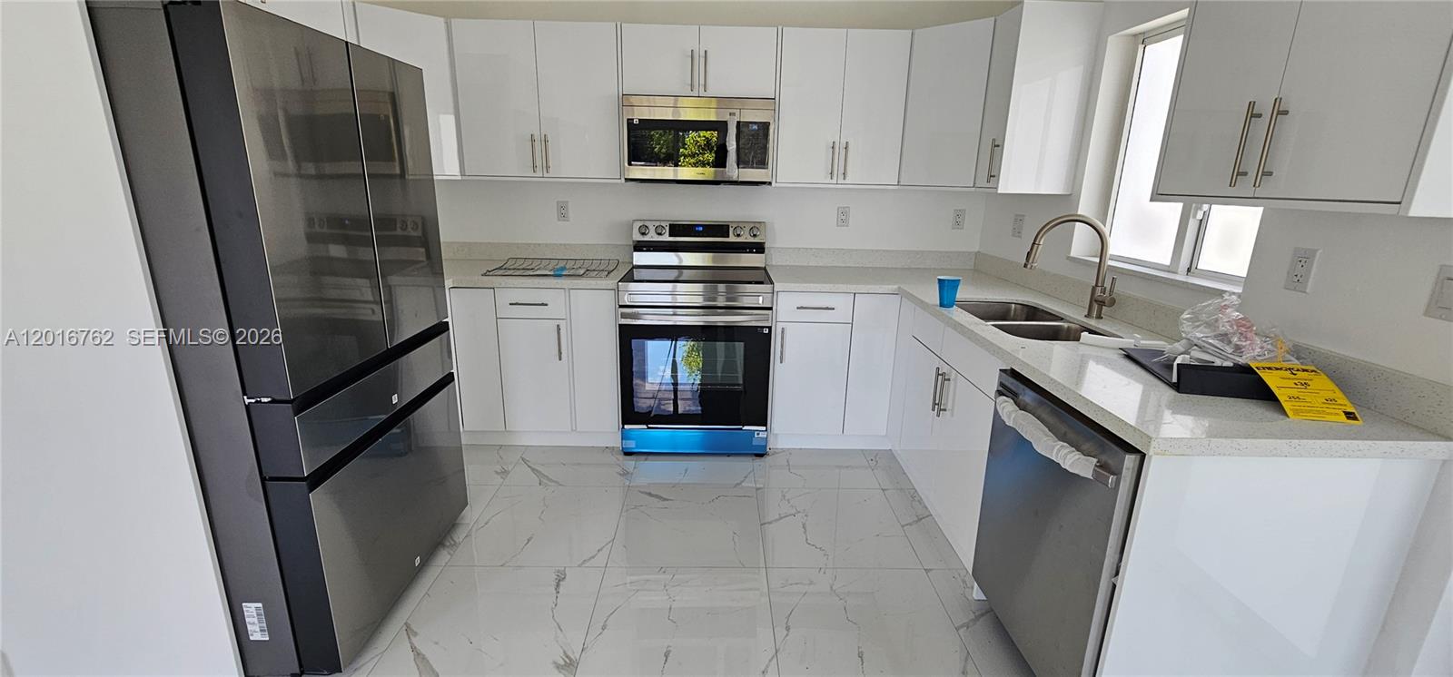 TOWN OF FLORIDA CITY - Residential Lease
