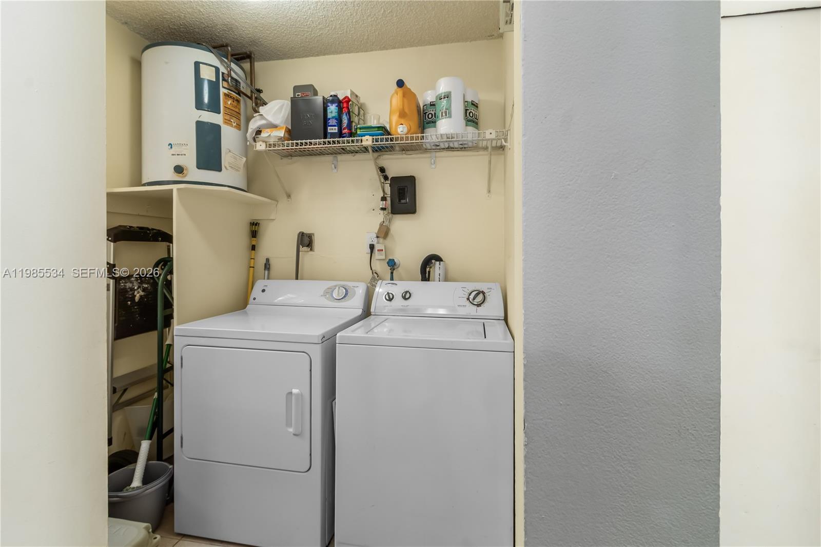 HARVEST SECTION FOUR COND - Residential