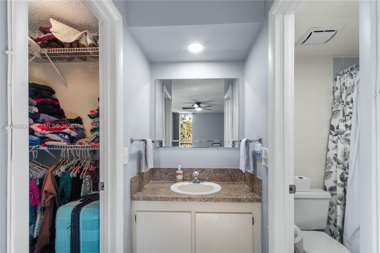 HARVEST SECTION FOUR COND - Residential