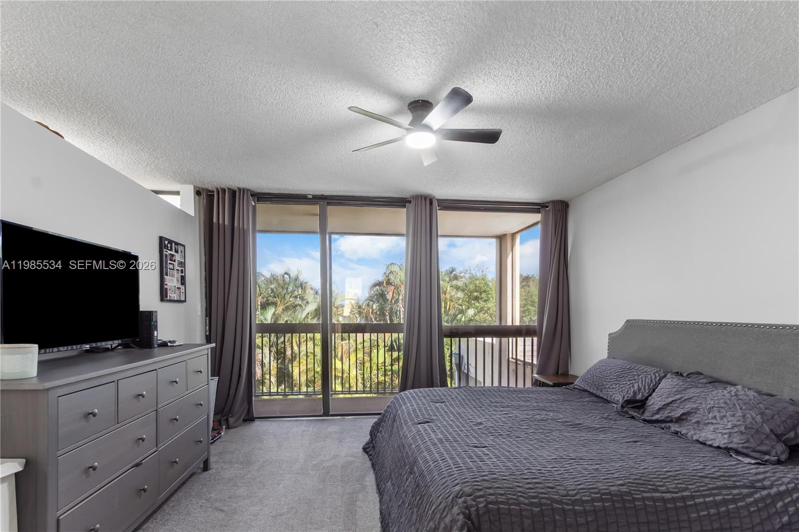 HARVEST SECTION FOUR COND - Residential