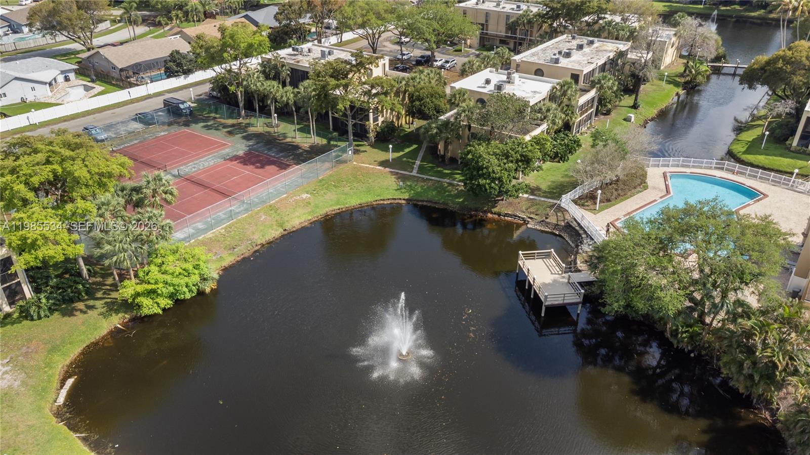 HARVEST SECTION FOUR COND - Residential