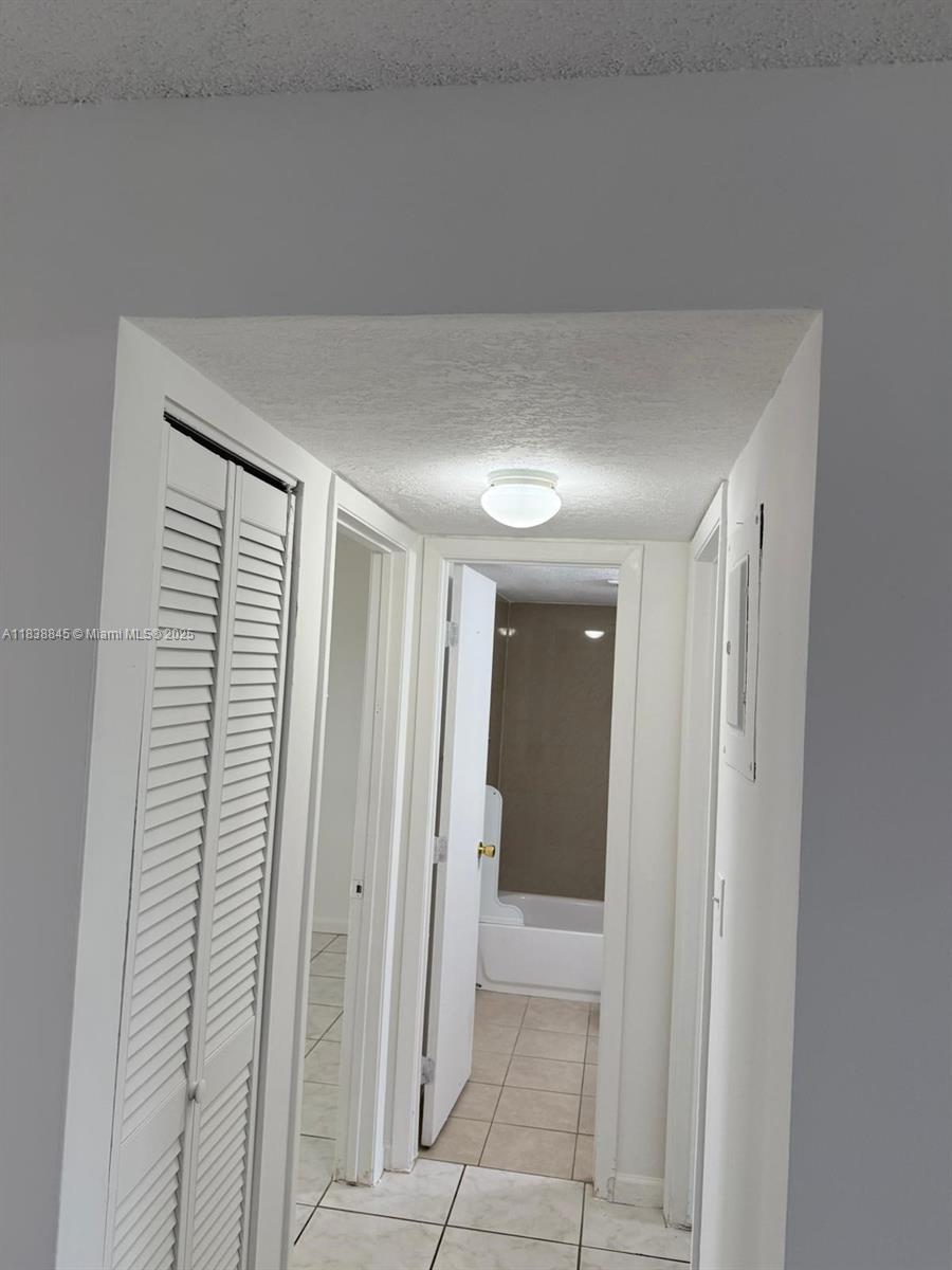 8560 N Sherman Cir 105