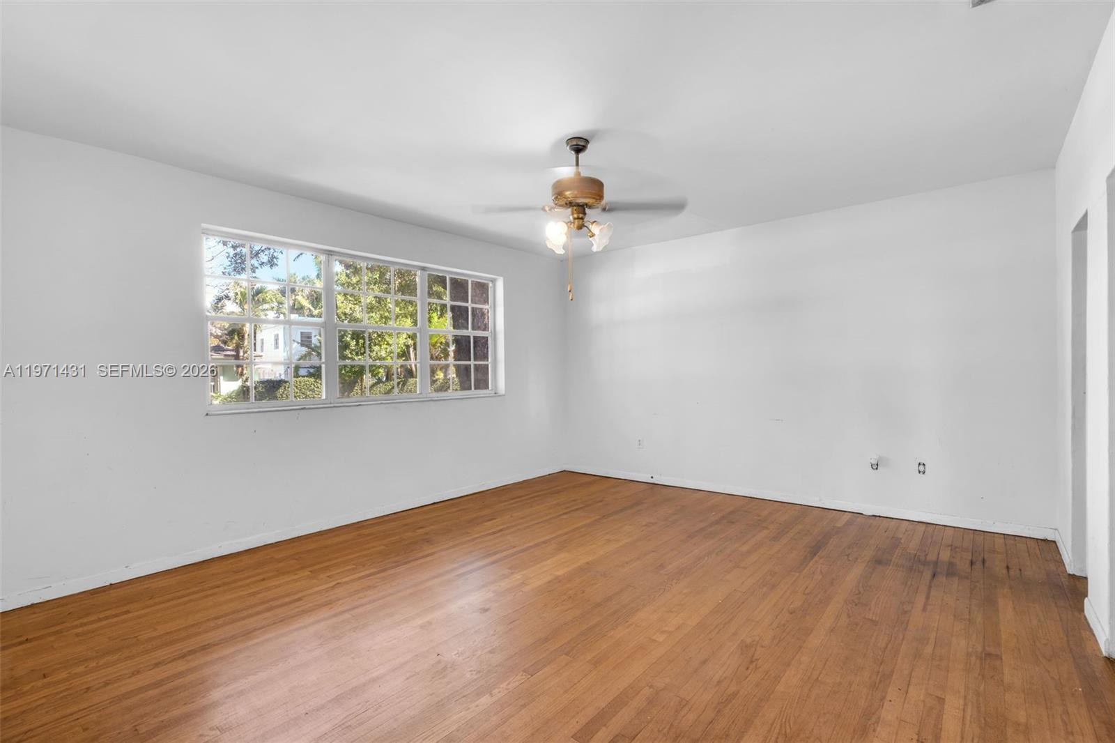 SURPRISE LAKE - Residential