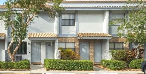 Tiny photo for 9835 Riverside Dr #7-39, Coral Springs, FL 33071 (MLS # A12078514)