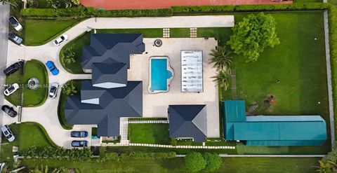 350 NW 124th Ave Miami FL 33182