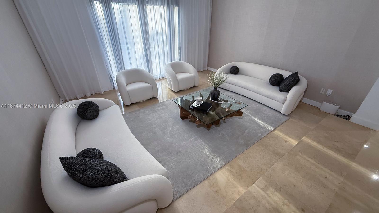 SWEETWATER ESTS SUB - Residential