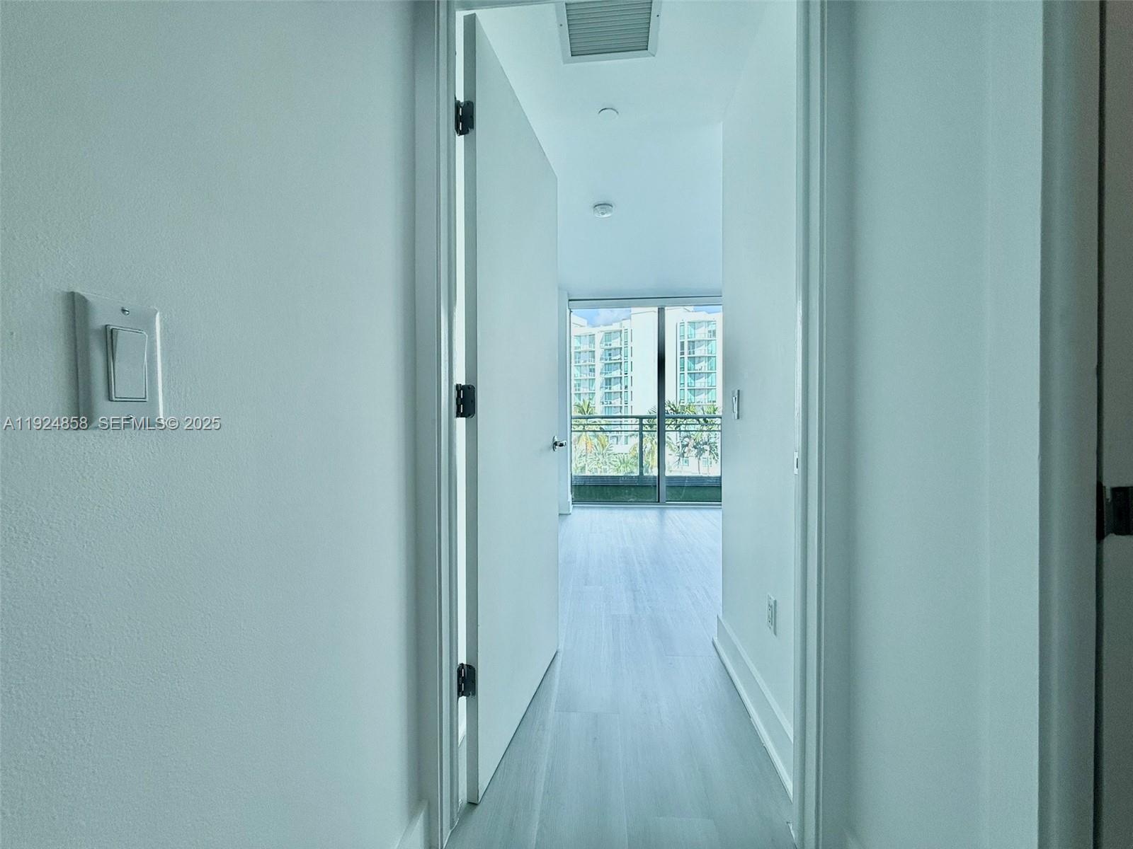 ARTECH RESIDENCES AT AVEN - Residential Lease