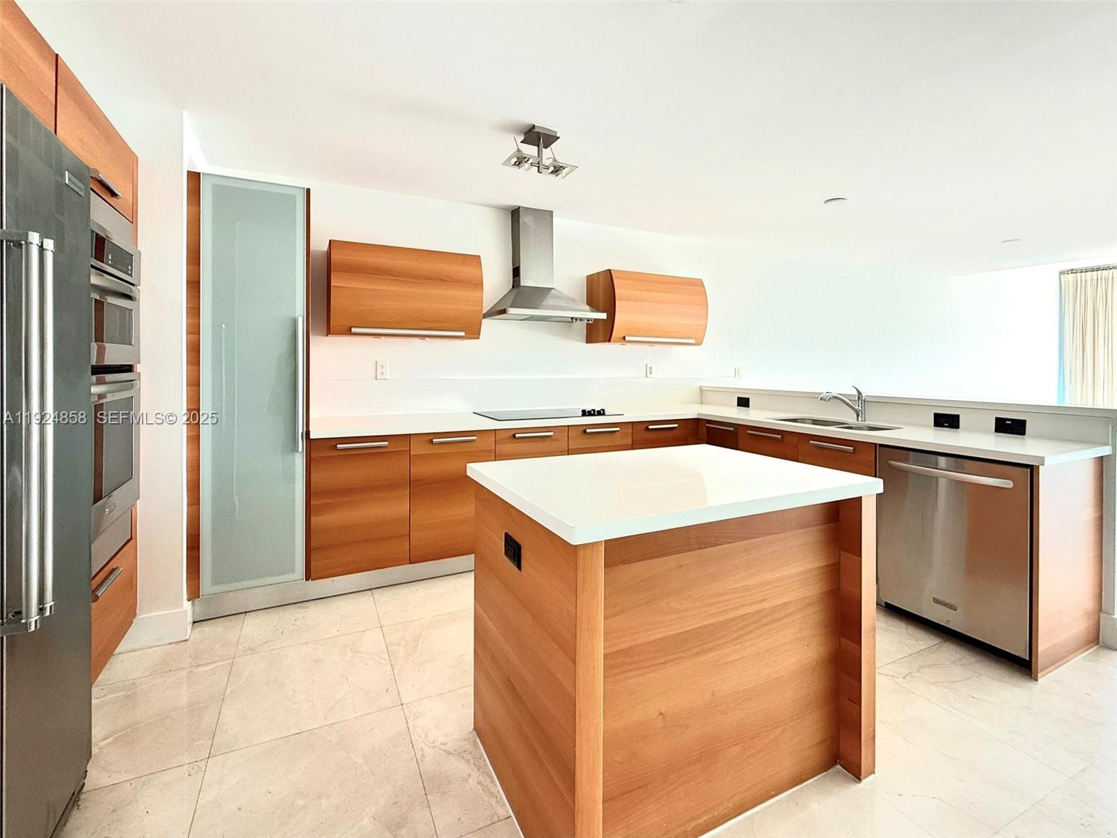 ARTECH RESIDENCES AT AVEN - Residential Lease