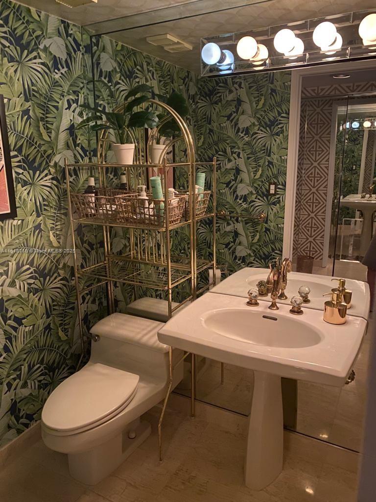 MYSTIC POINTE CONDO NO ON - Residential Lease