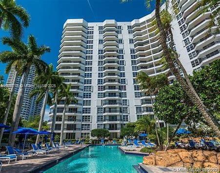 Rental Property at 3600 Mystic Pointe Dr 1607, Aventura, Miami-Dade County, Florida - Bedrooms: 2 
Bathrooms: 2  - $4,000 MO.
