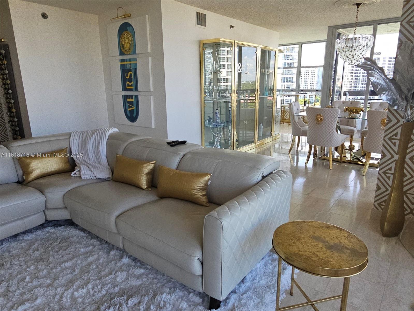 MYSTIC POINTE CONDO NO ON - Residential Lease