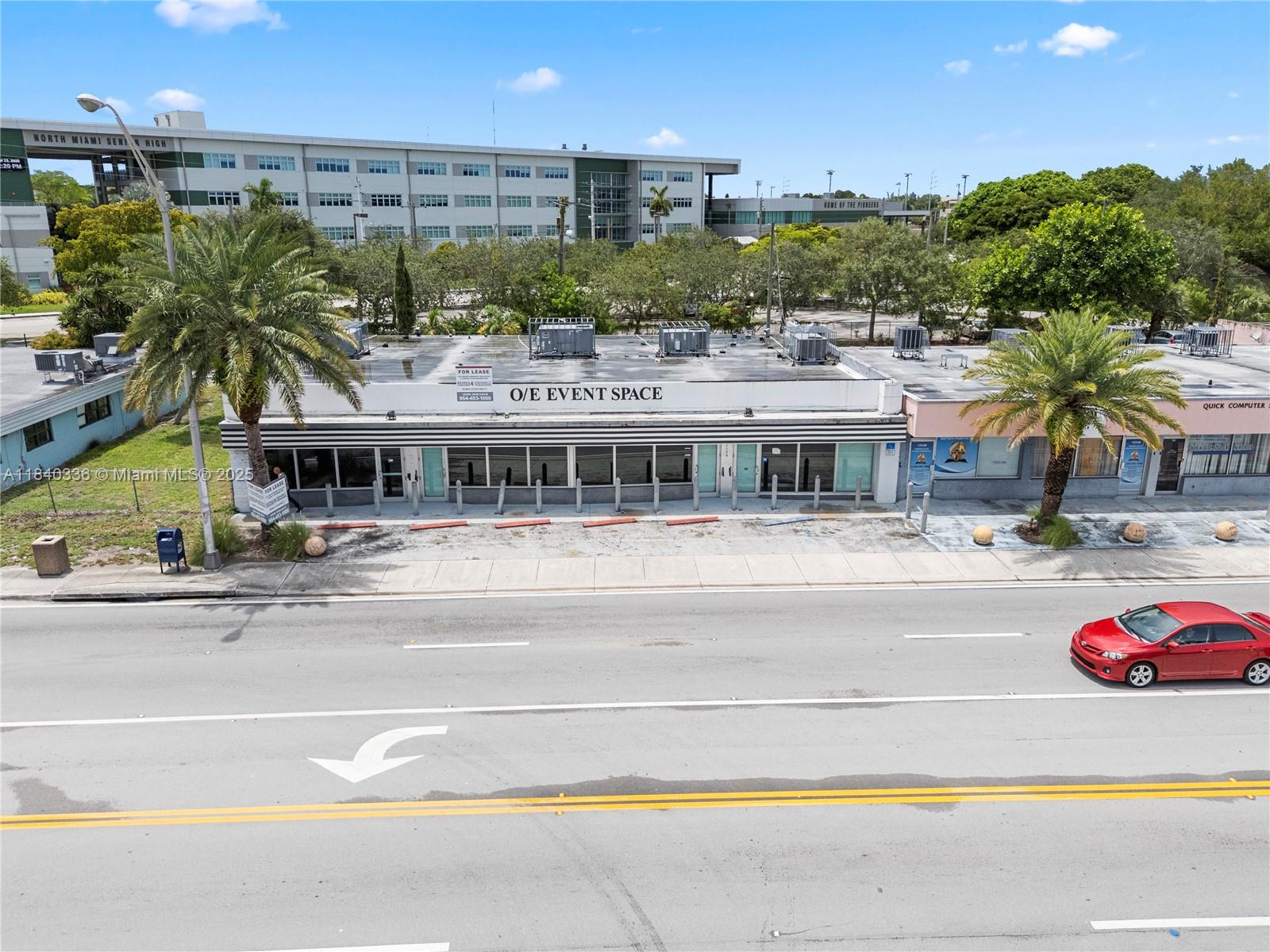 13124 W Dixie Hwy