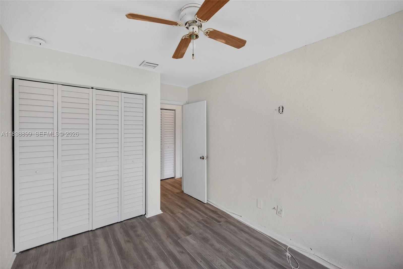 LESLIE ESTATES SEC SEVEN - Residential