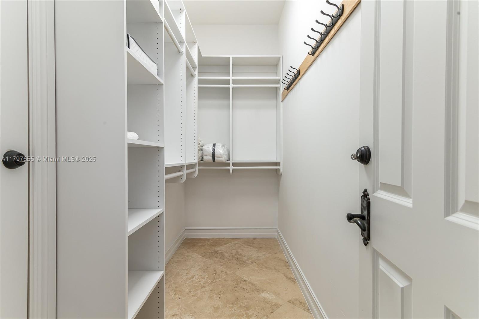 BEACH WAY HEIGHTS UNIT - Residential Lease