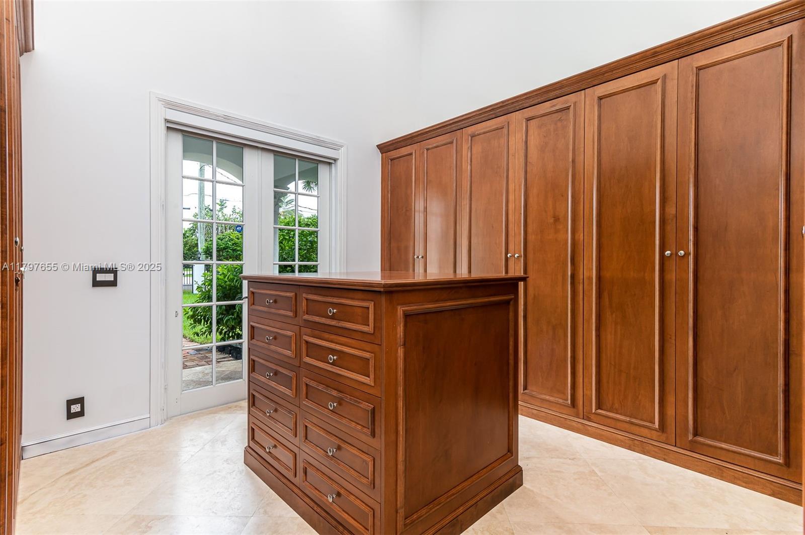 BEACH WAY HEIGHTS UNIT - Residential Lease