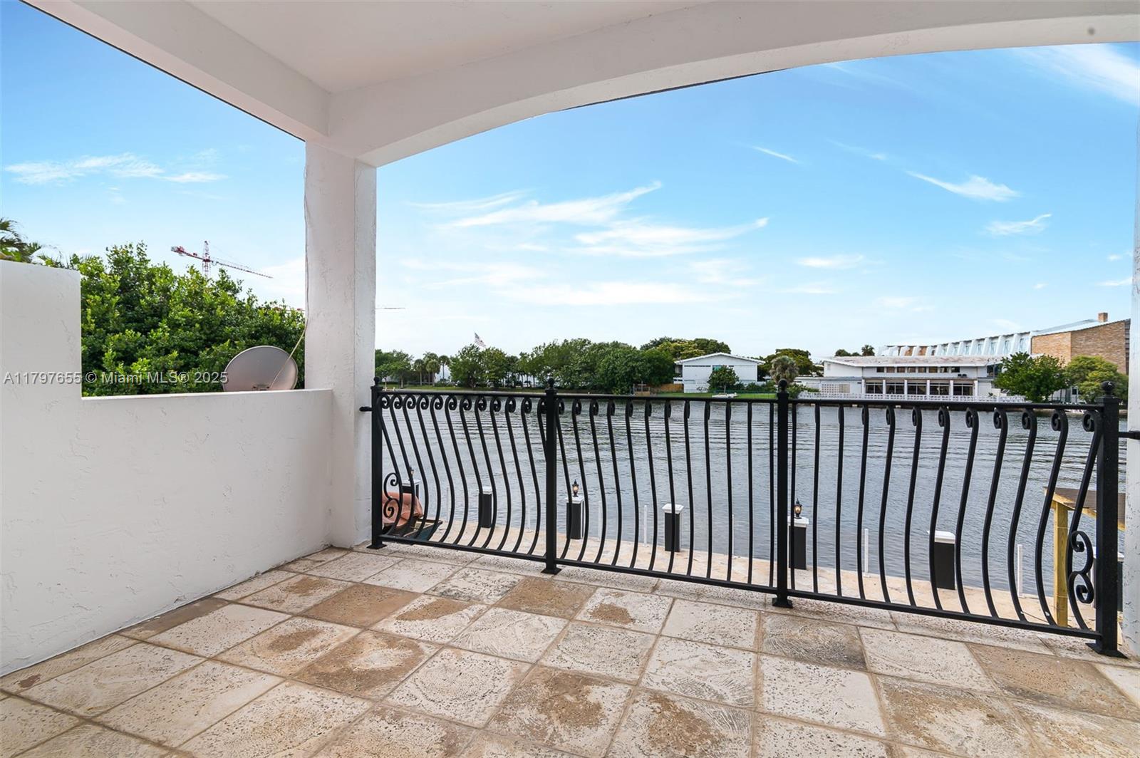 BEACH WAY HEIGHTS UNIT - Residential Lease