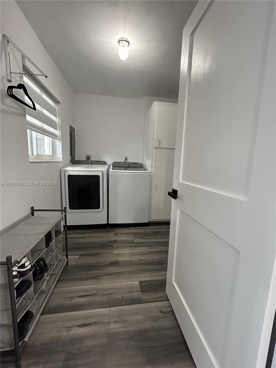 PALM SPRINGS VILLAS 3RD A - Residential