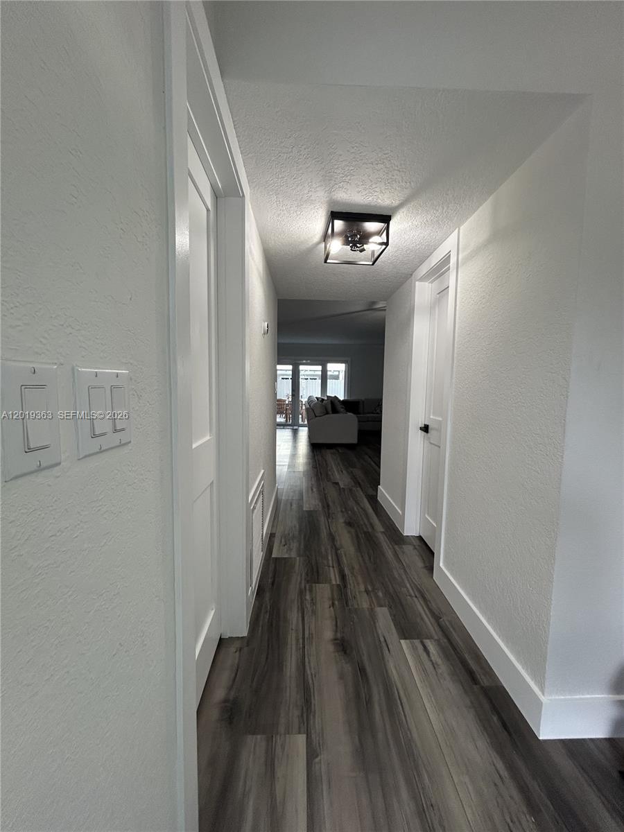 PALM SPRINGS VILLAS 3RD A - Residential