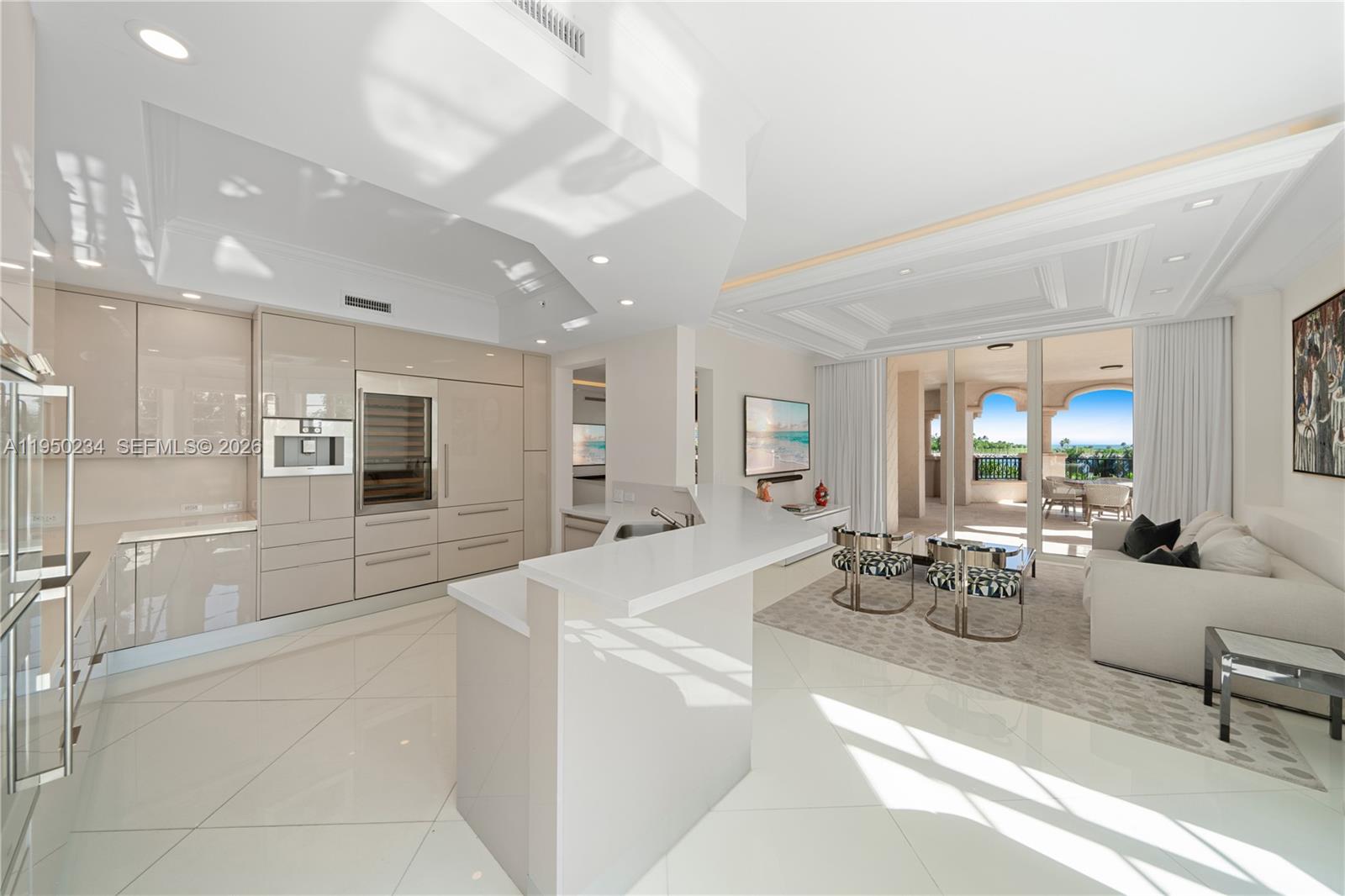 7124 Fisher Island Dr 7124