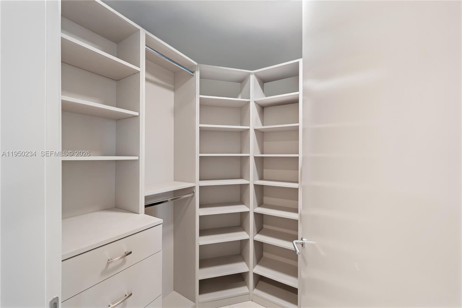 PALAZZO DEL MARE AT FISHER - Residential